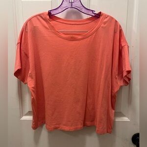 🍋 LIKE NEW Lululemon Cates T-Shirt in Raspberry Cream - Sz 10